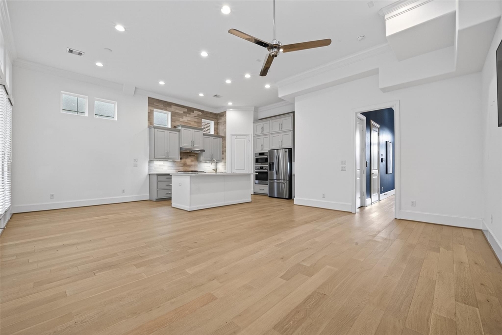2713 Kinsley Oaks Drive - Photo 8