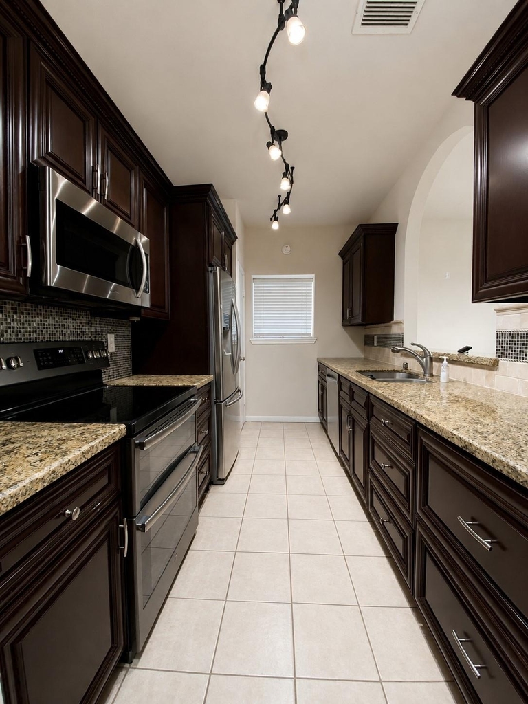 2894 Holly Hall Street - Photo 5