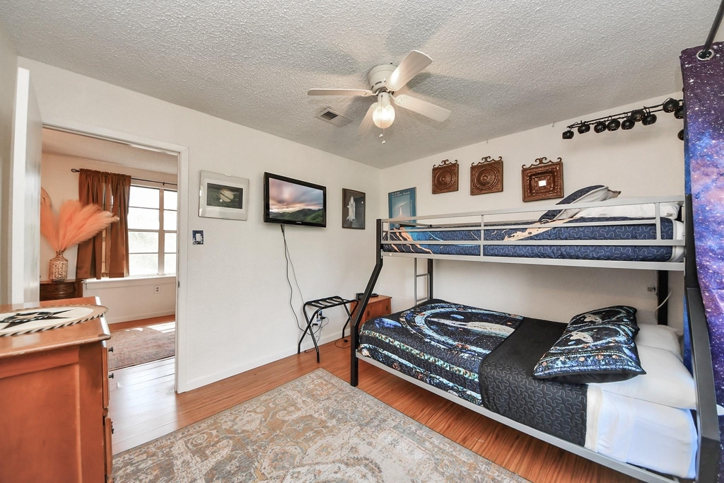 17018 Water Oak Drive - Photo 30