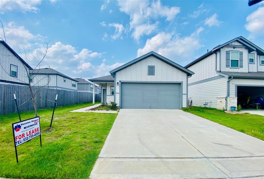 11750 Armadale Drive - Photo 0