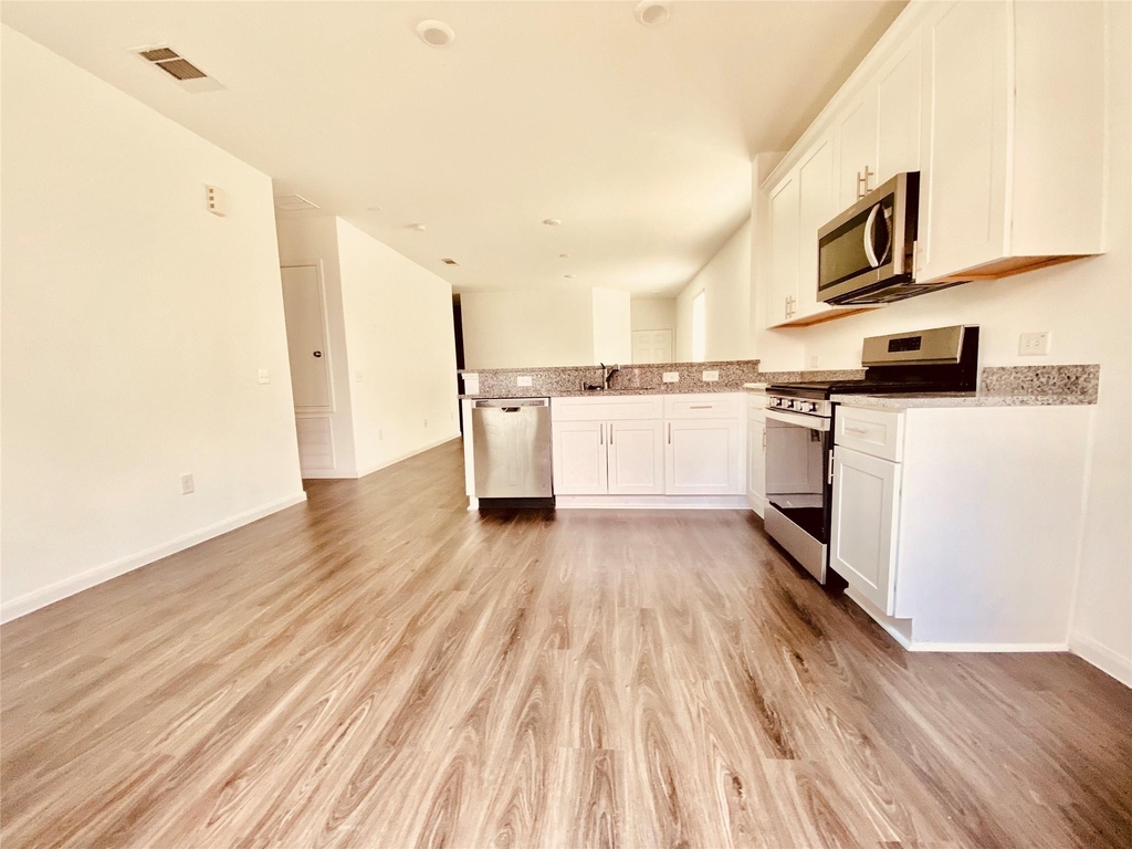 11750 Armadale Drive - Photo 5