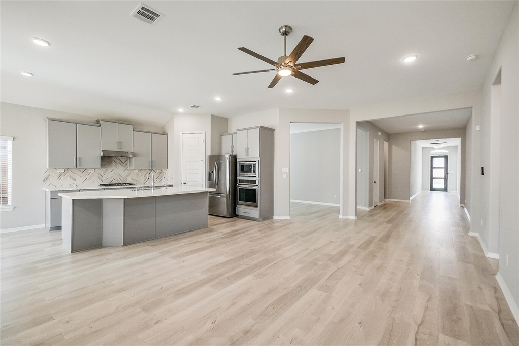 18314 Southwood Creek Drive - Photo 4
