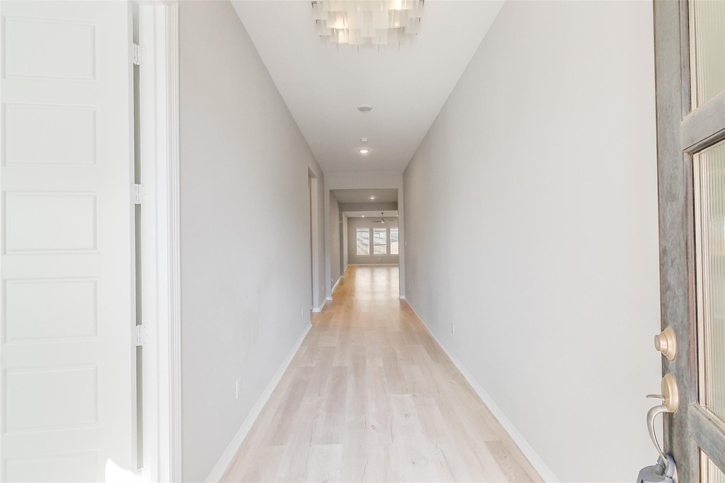 18314 Southwood Creek Drive - Photo 2