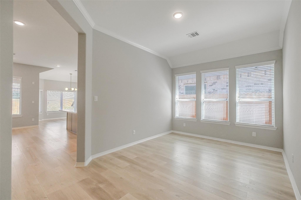 18314 Southwood Creek Drive - Photo 8