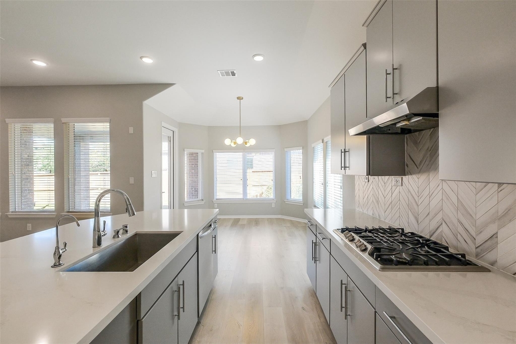 18314 Southwood Creek Drive - Photo 12