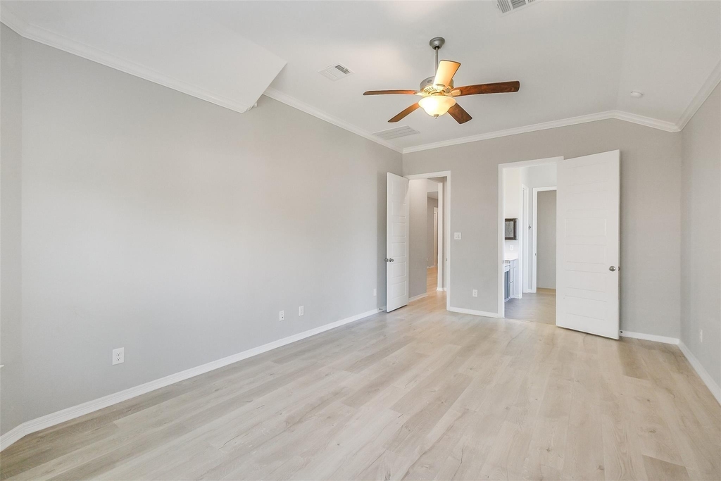 18314 Southwood Creek Drive - Photo 17