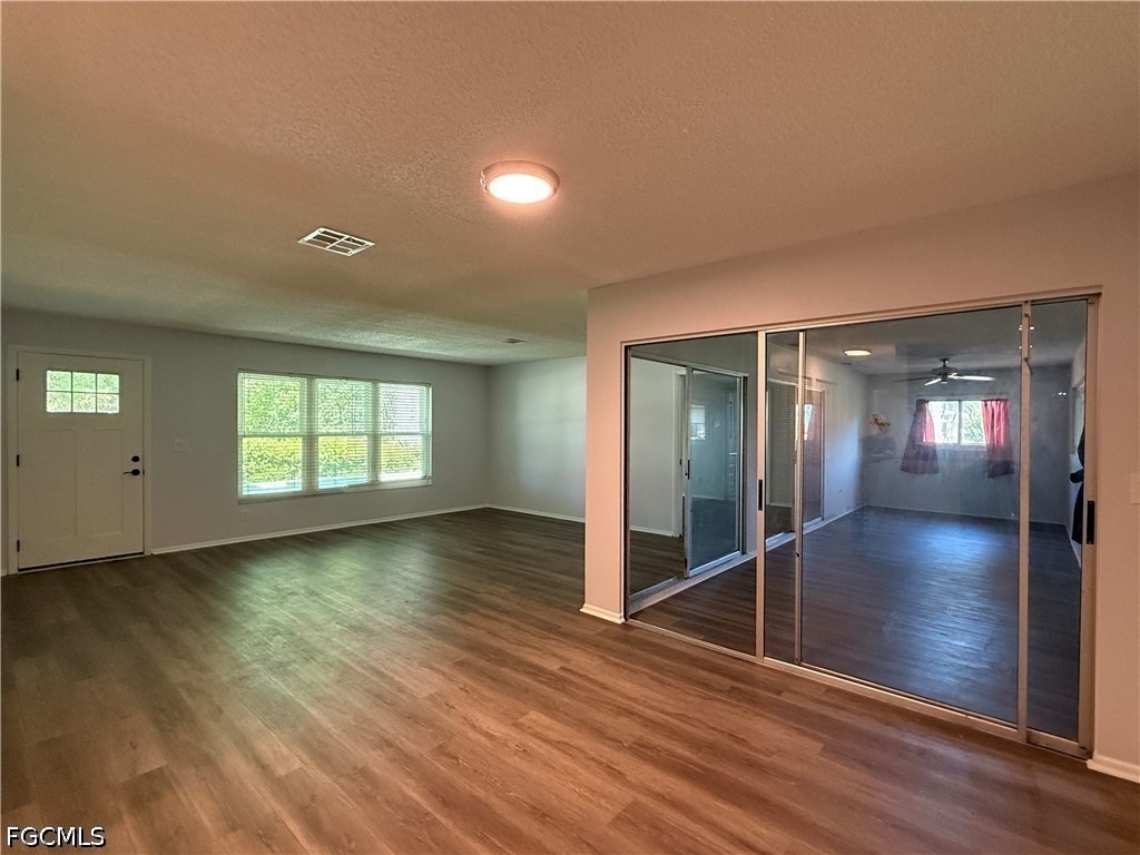 3510 Se 2nd Avenue - Photo 4