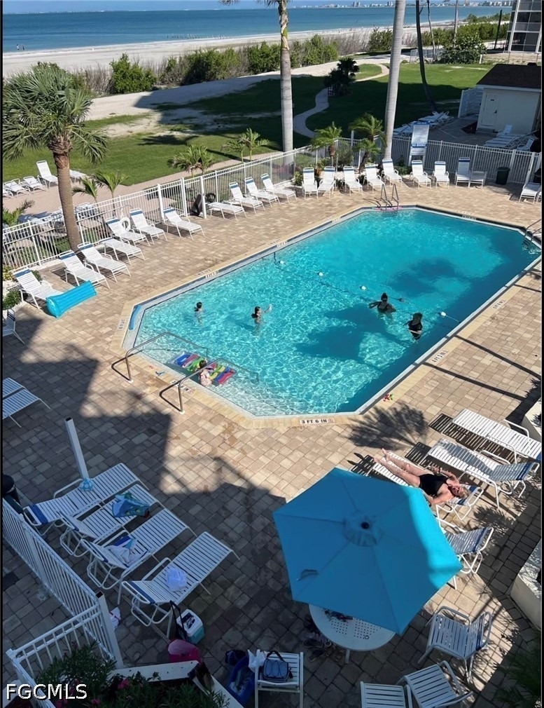 7330 Estero Boulevard - Photo 10