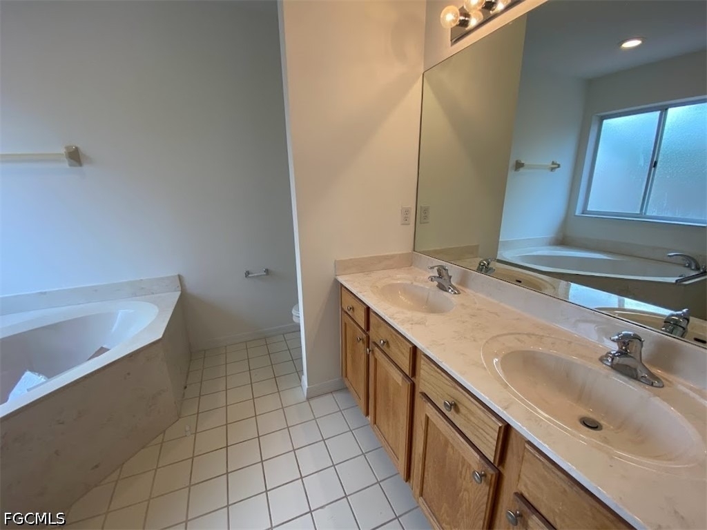 9634 Roundstone Circle - Photo 5