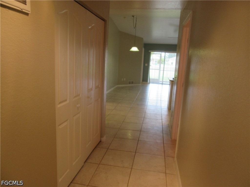271 Sw 4th Street - Photo 1