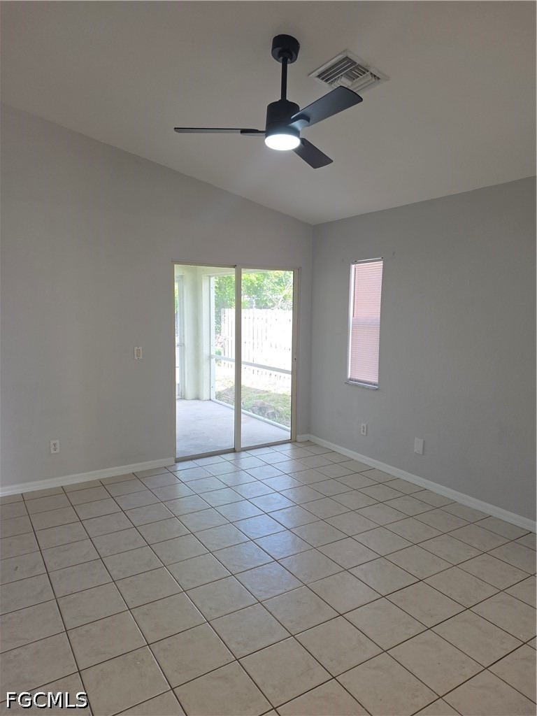 1032 Se 11th Street - Photo 6