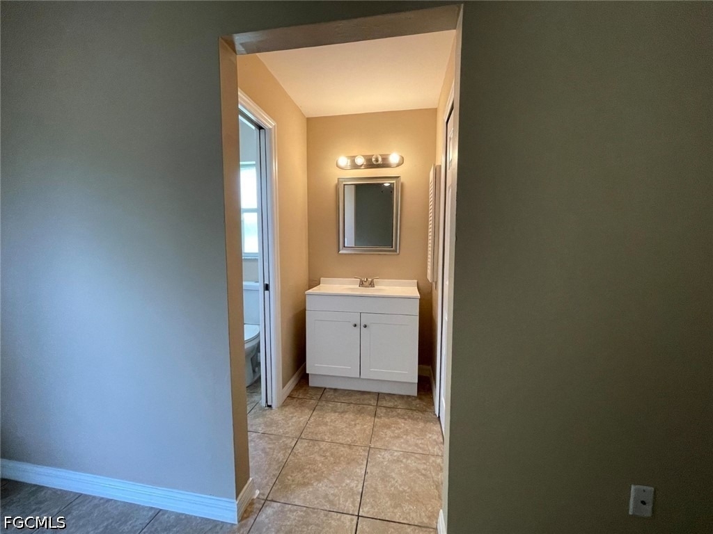 908 Cape Coral Parkway W - Photo 16
