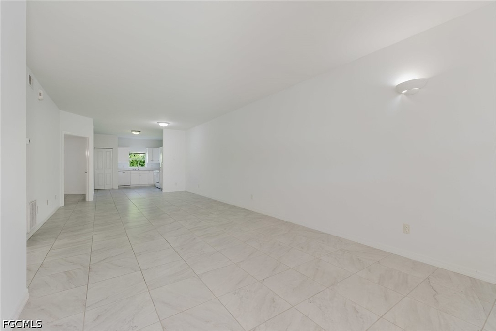 5612 Rose Garden Road - Photo 5