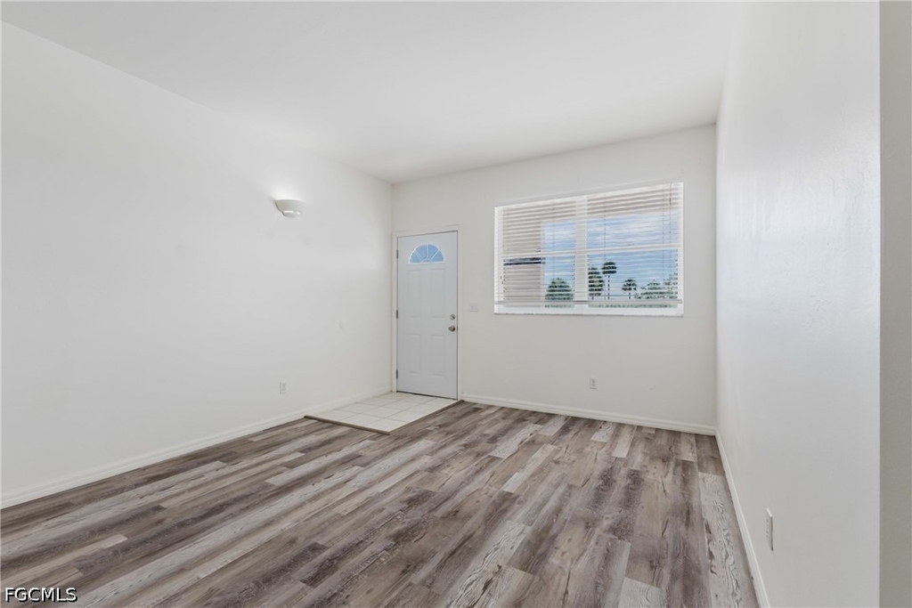 5612 Rose Garden Road - Photo 5