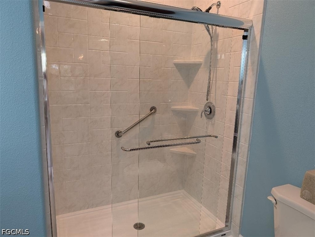 32 Greenwood Drive - Photo 8