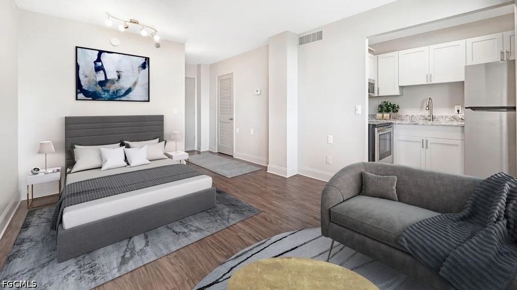 801 Chestnut Street - Photo 2