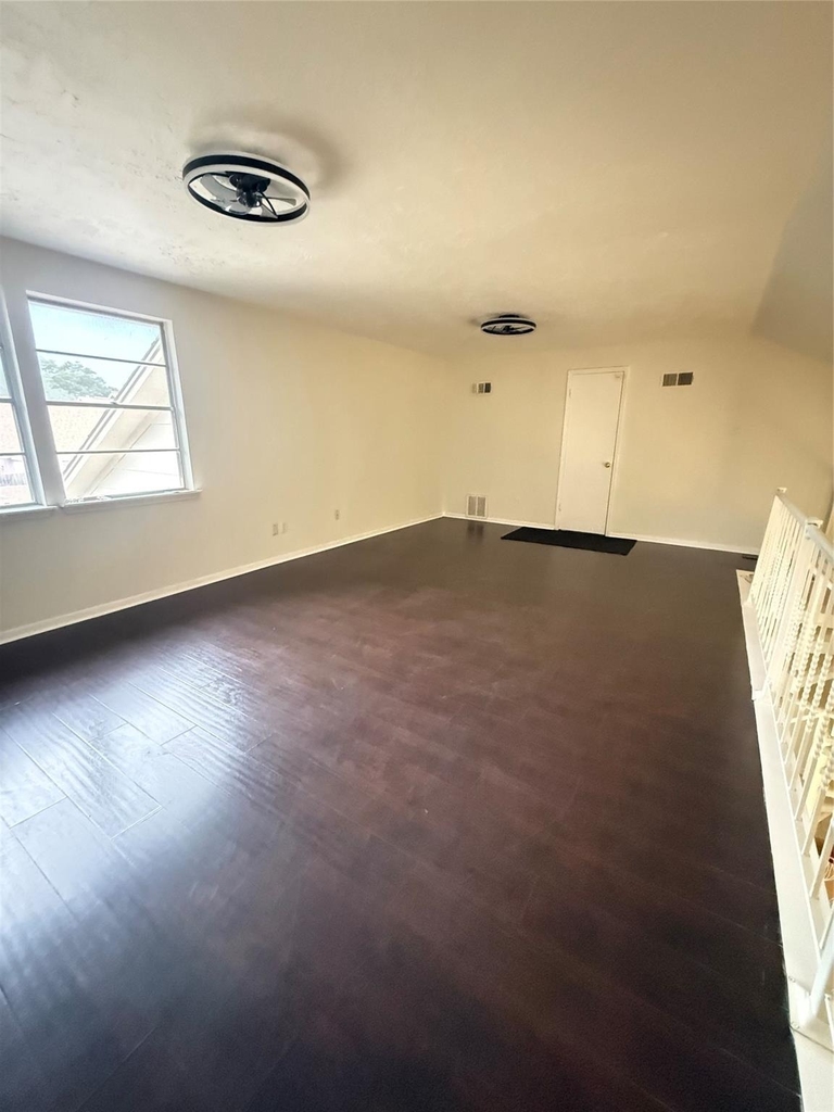 12335 W Village Drive - Photo 37