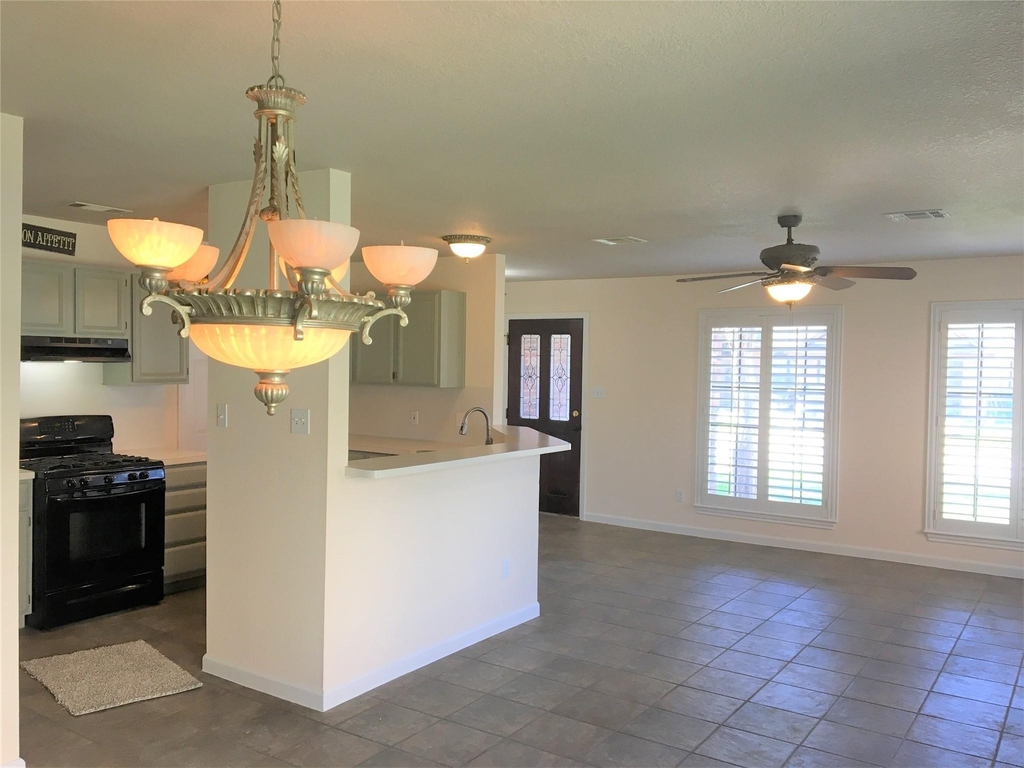 12944 Orion Court E - Photo 17
