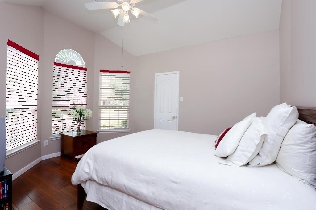 4714 Autumn Orchard Lane - Photo 4