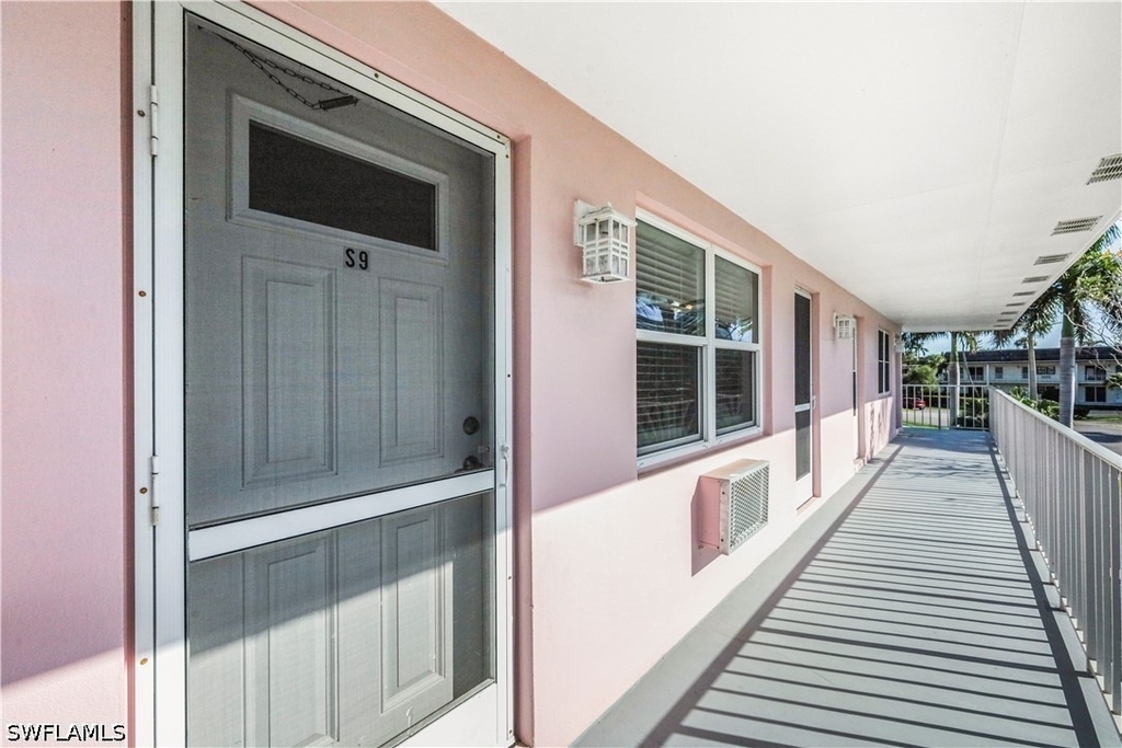190 N Collier Boulevard - Photo 14