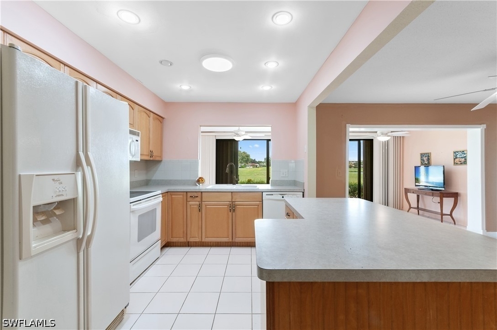 4105 Lakewood Boulevard - Photo 32