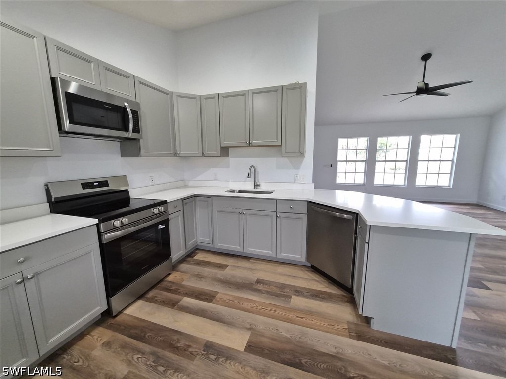 3330 12th Avenue Se - Photo 4