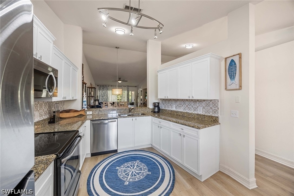 640 Luisa Lane - Photo 15