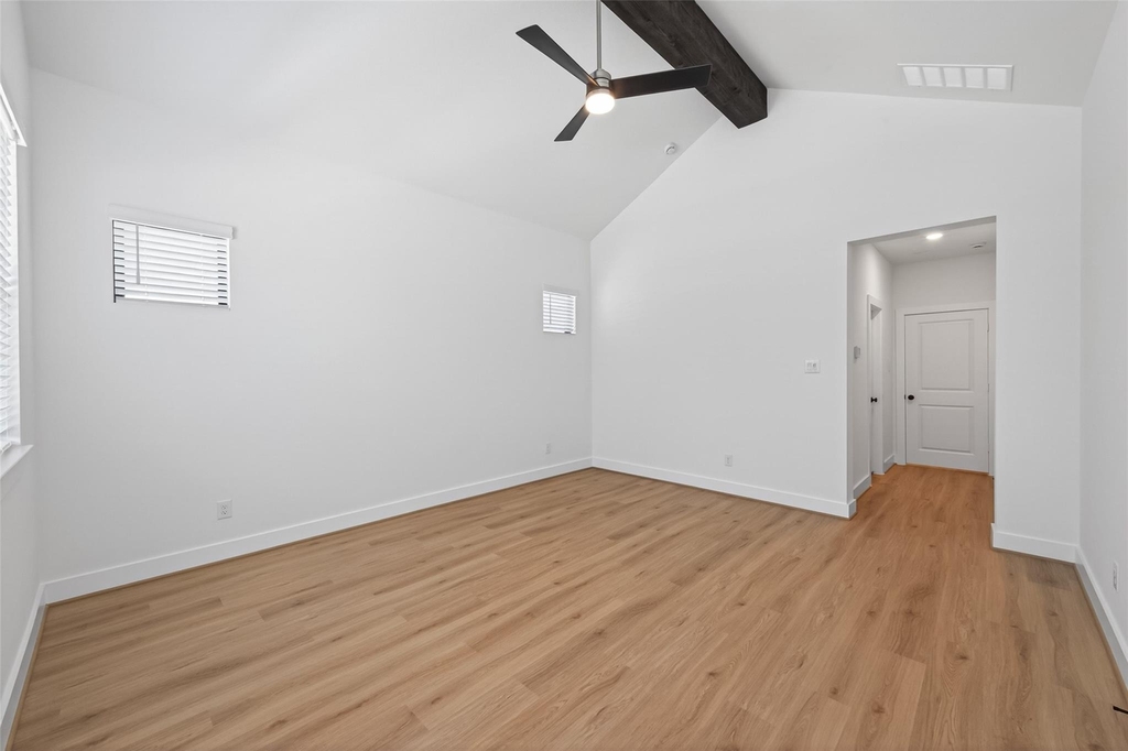 7802 Longhorn Ballroom - Photo 24