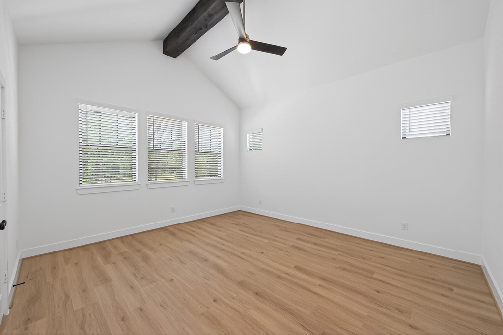 7802 Longhorn Ballroom - Photo 23