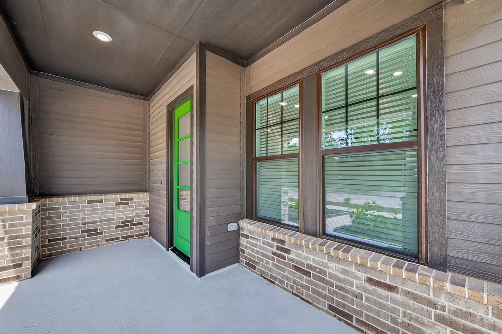 7802 Longhorn Ballroom - Photo 3