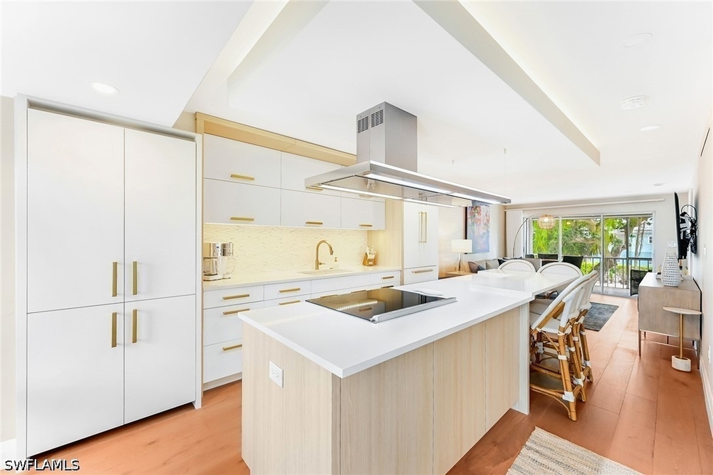 250 7th Avenue S - Photo 4
