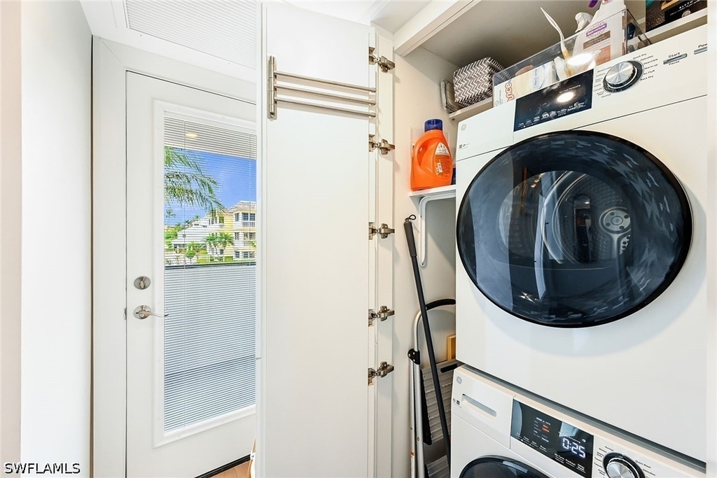 250 7th Avenue S - Photo 18