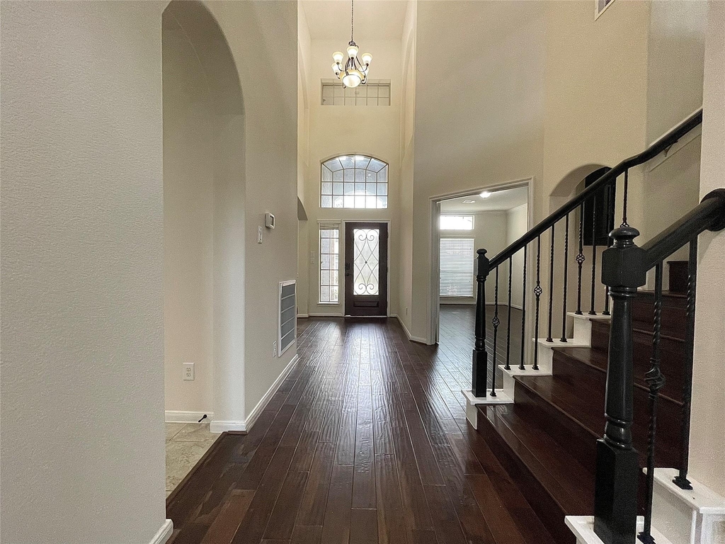 5366 Blue Mountain Lane - Photo 2