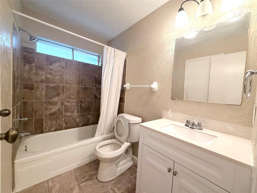 1318 Sand Stone Drive - Photo 15