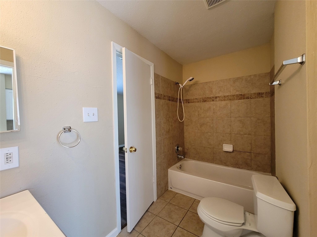 7310 Arista Drive - Photo 7