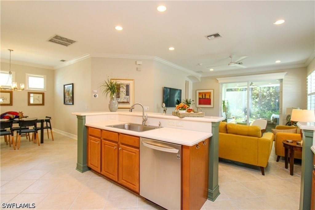 1912 Tarpon Bay Drive N - Photo 6