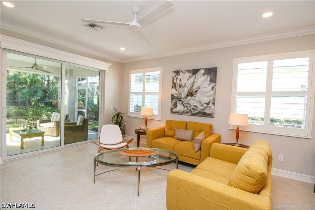 1912 Tarpon Bay Drive N - Photo 9