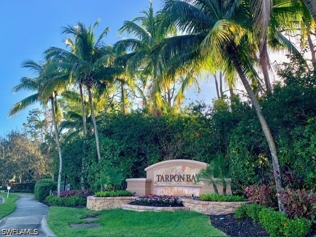 1912 Tarpon Bay Drive N - Photo 31