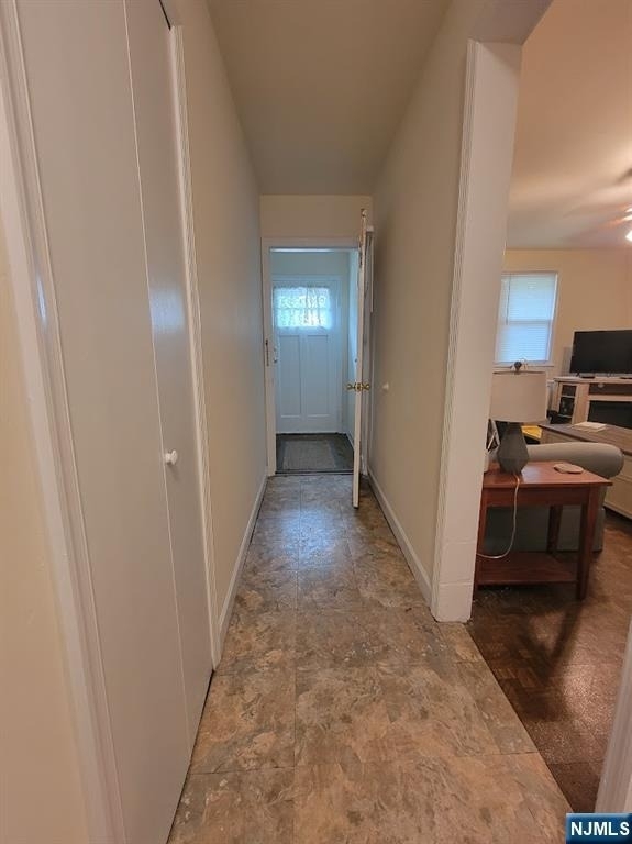 33 N Maple - Photo 9