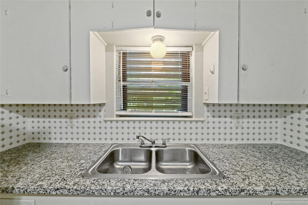 6201 Park Avenue - Photo 4
