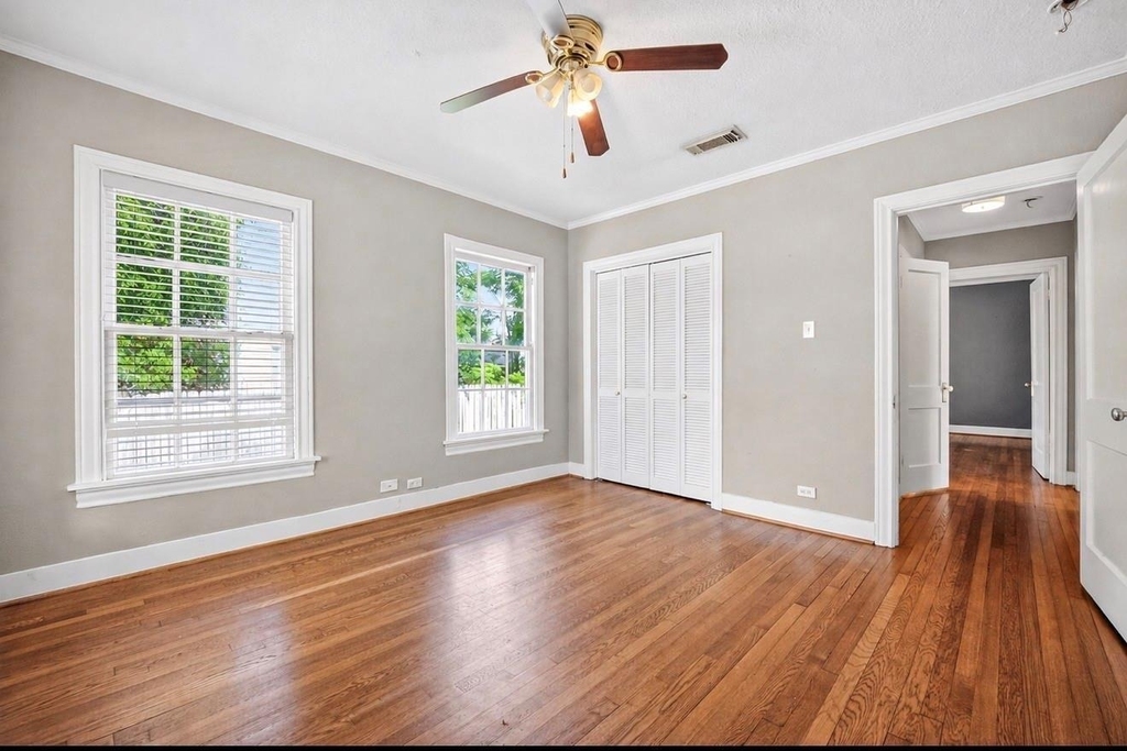 1210 Shearn Street - Photo 2