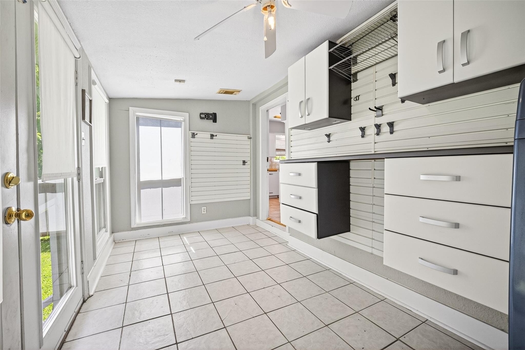 1210 Shearn Street - Photo 31