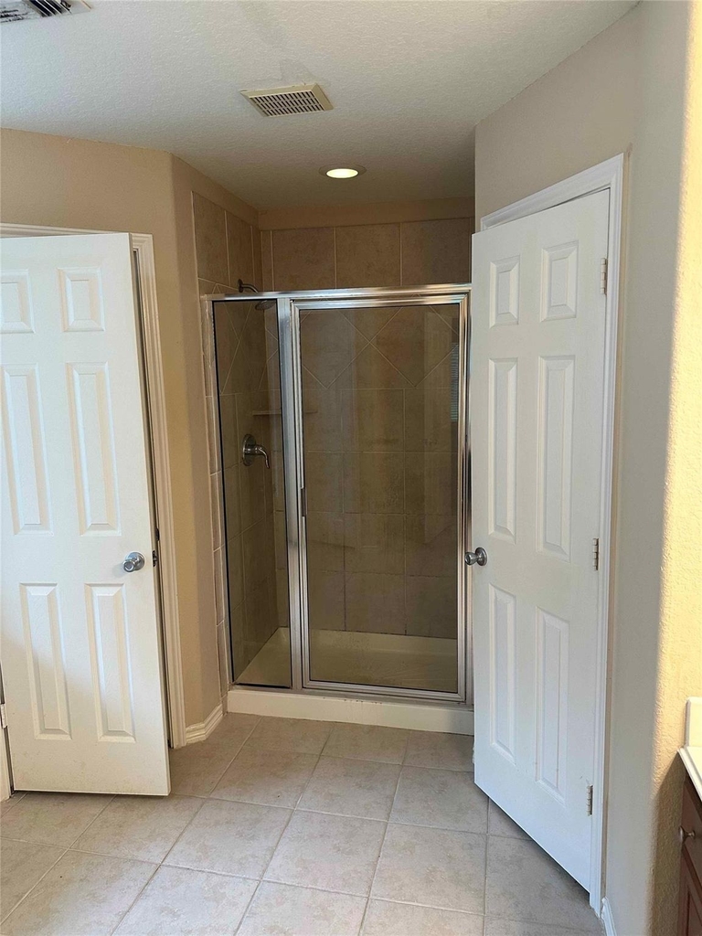 1104 Hidden Oaks Street - Photo 14
