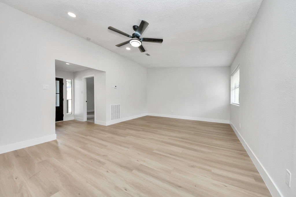 7427 Willow Oak Drive - Photo 20