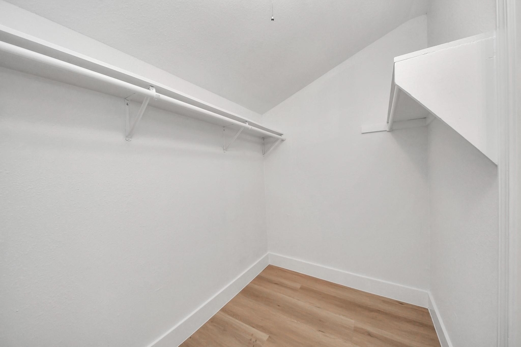 7427 Willow Oak Drive - Photo 9