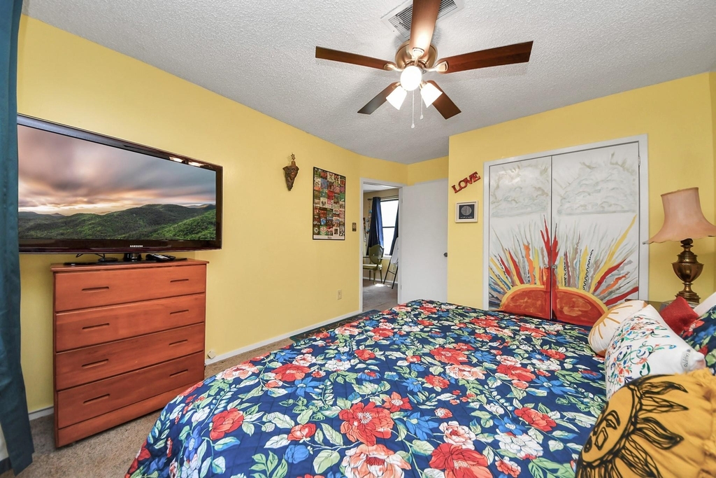 17018 Water Oak Drive - Photo 33