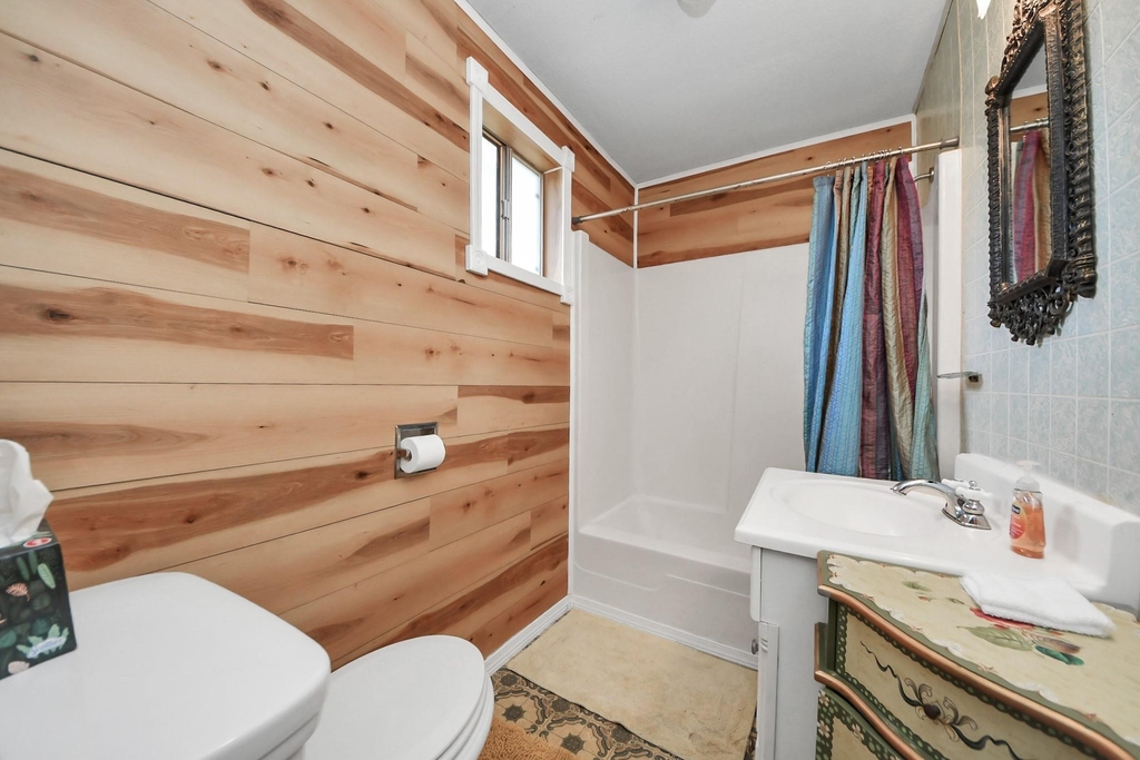 17018 Water Oak Drive - Photo 35