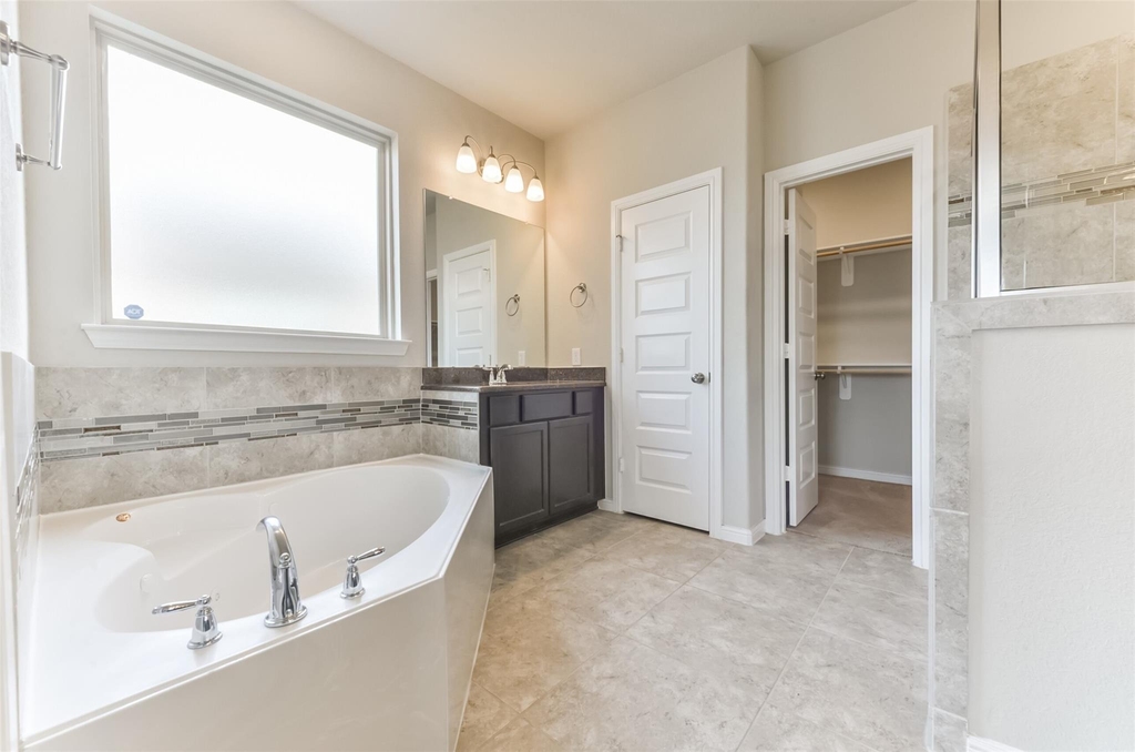 8622 Marble Terrace Court - Photo 16