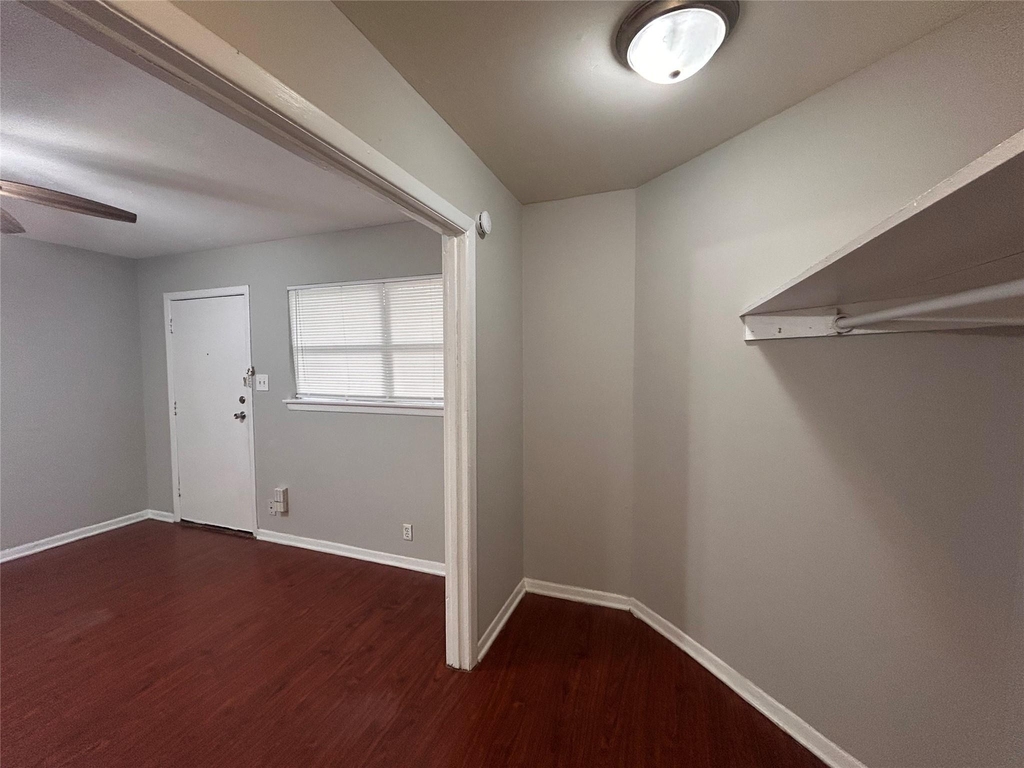 8803 Timberside Drive - Photo 7