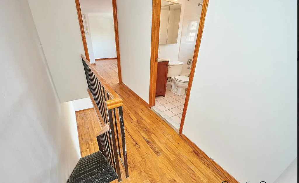 29 7th Avenue South - Photo 4